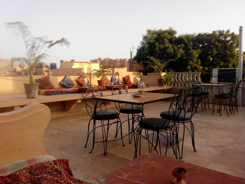 Arya Haveli Hotel Jaisalmer Exterior foto